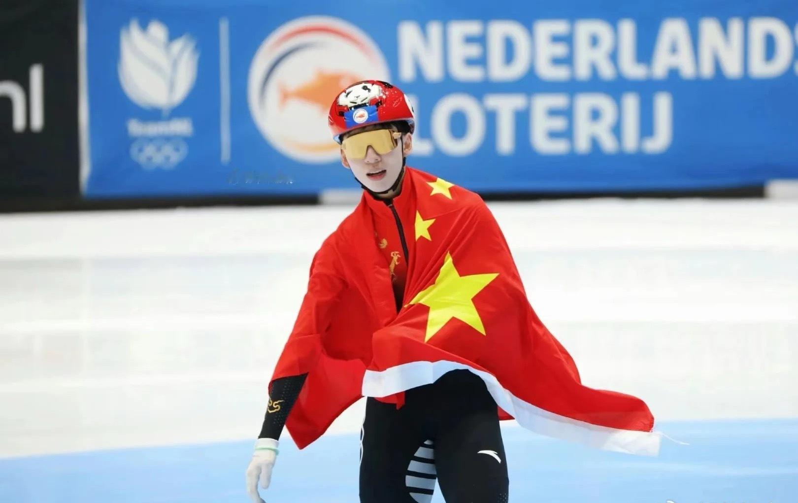 林孝埈你做到了从北京到米兰林孝埈，你做到了！从北京到米兰的冰上远征当五星红旗在米