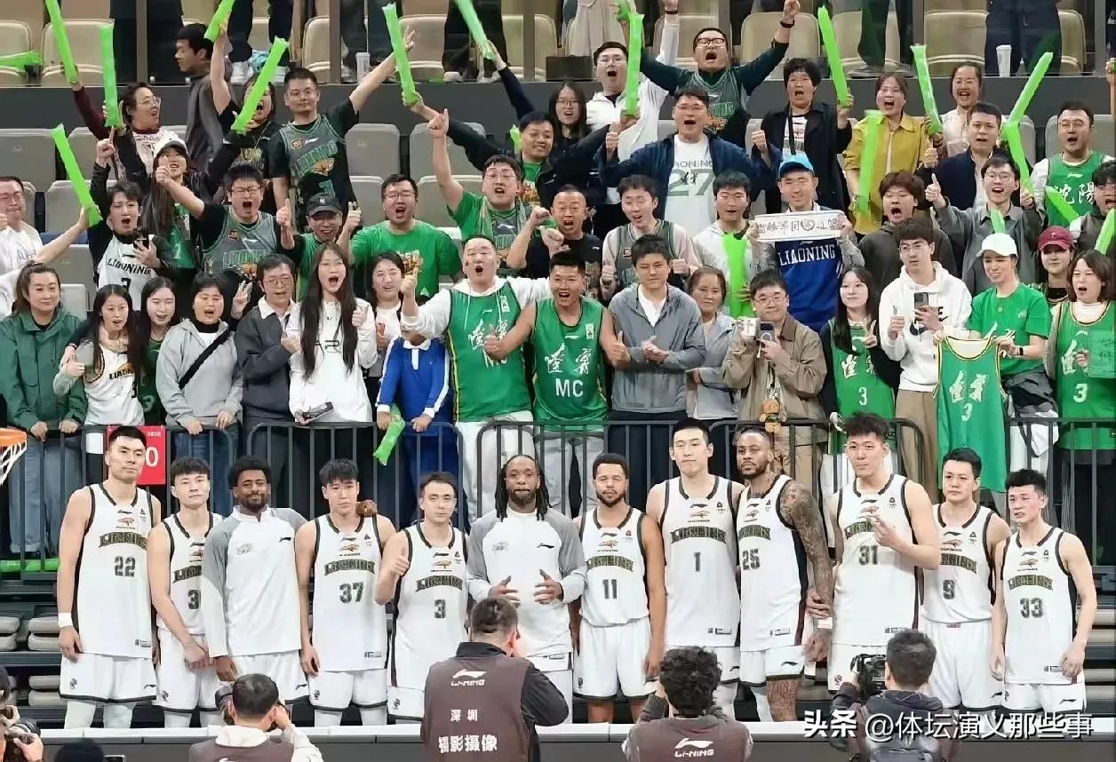 辽篮再这么打下去真就直奔争冠去了，如今的辽篮和鼎盛时期太相似了，打球人多、得分点