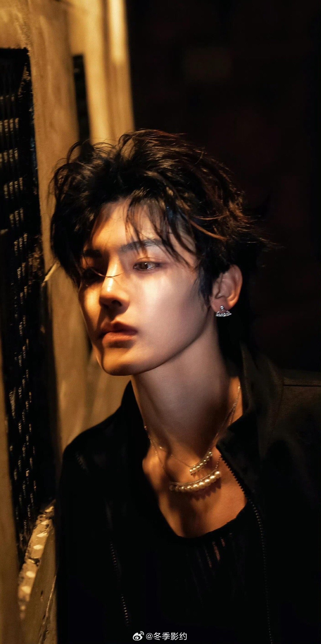 网传侯明昊陈意涵主演攻玉 侯明昊古装颜值天花板，清冷贵气兼具，蔺承佑本佑，这选角