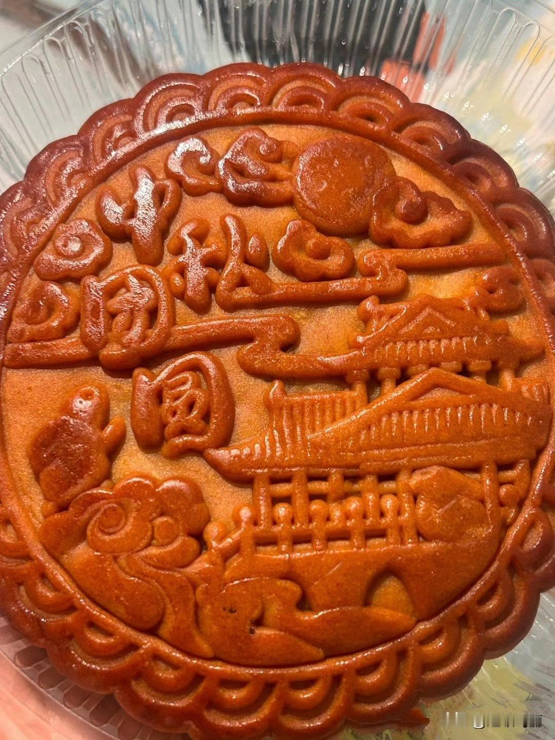 为什么不往战备食品的方向发展？高糖高油高热量吃一个顶一天，吃一盒踢正步到北京，吃