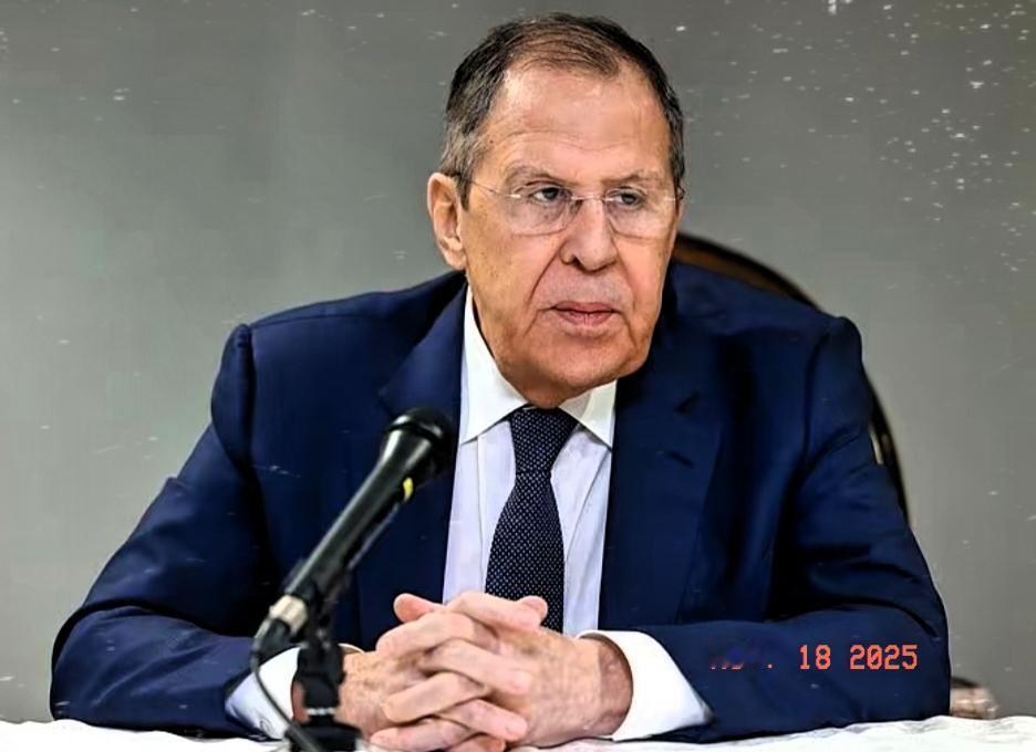 从地缘战略的角度看，俄罗斯必须打赢这场战争，不然面对北约的持续施压与报复，其西部