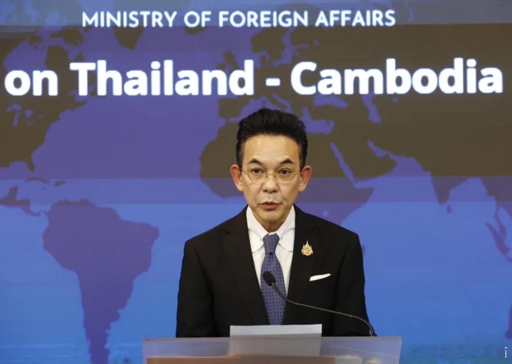 【泰柬停火协议撑过72小时考验 曼谷暂缓释放18名柬埔寨士兵】海外新鲜事 泰国与