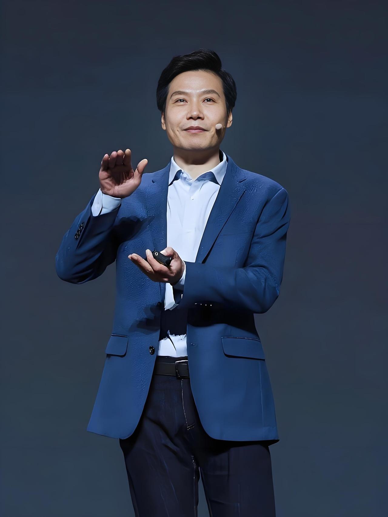 雷军：中国汽车出海要注重质量和安全！
近日，小米集团创始人、董事长兼首席执行官雷