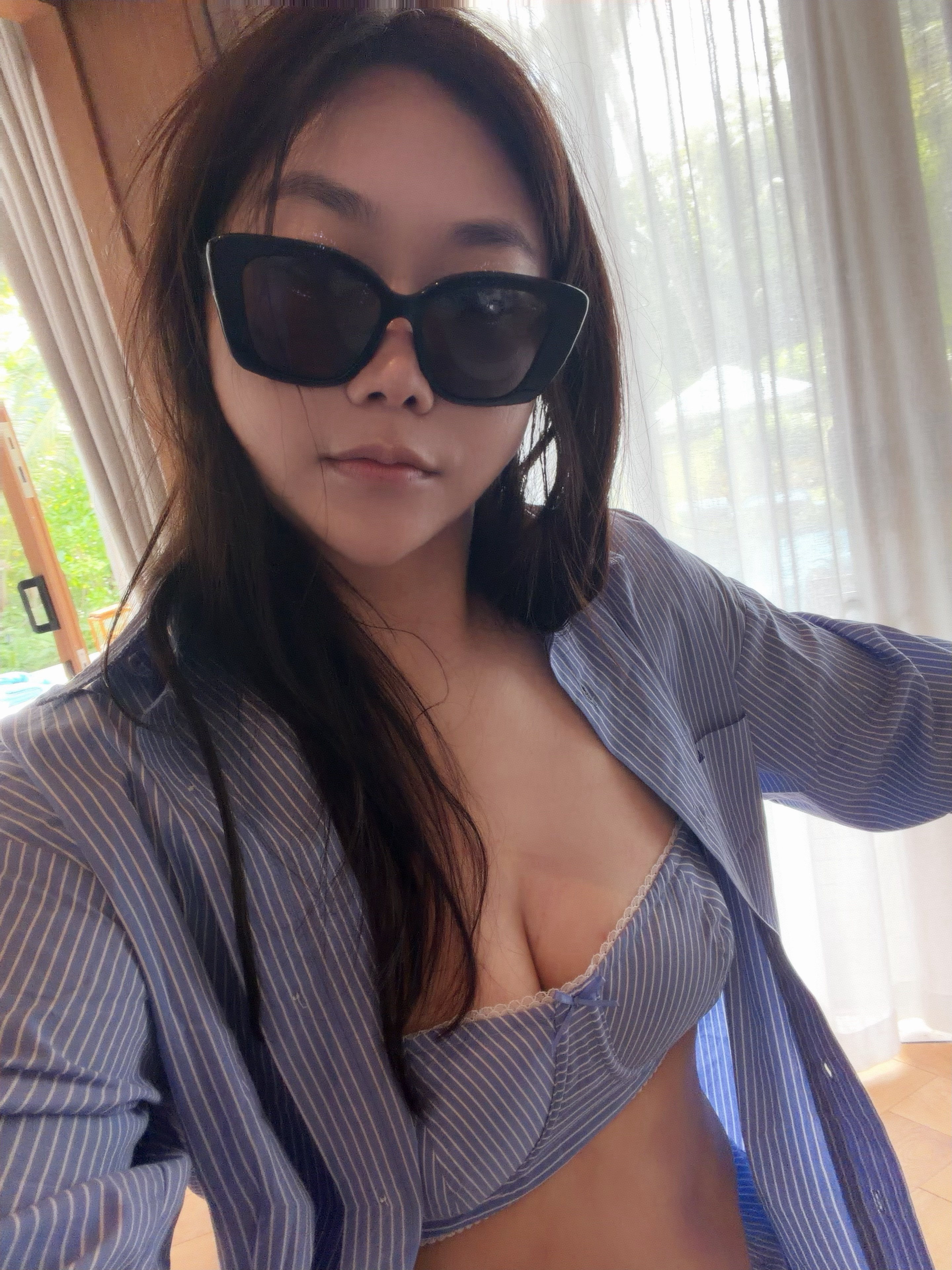 后来我才明白，缺爱的是我，原来我爱别人的方式，都是我自己希望被爱的样子。 ​​​