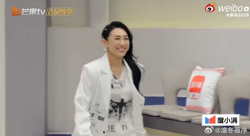 淡淡被十位队长亮灯淡淡真的太有魅力了，不仅实力强，性格也超好。一公组队时十位队长