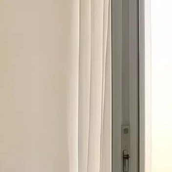 当你们遇到困难的时候就意味着你们要进步了，记住这一点。所以不要害怕苦难，越遇到困