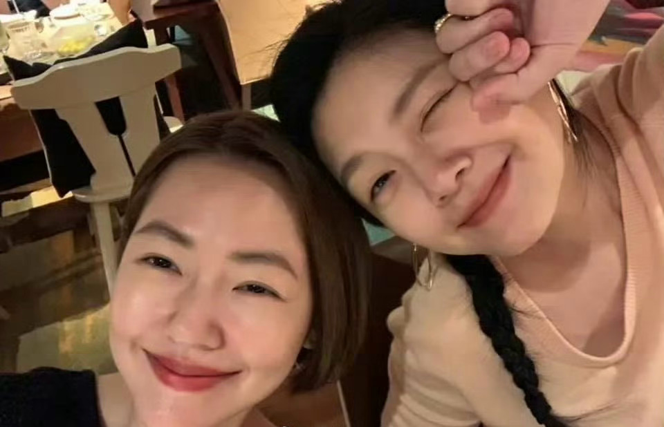 德子的窝小S回应大S子女相关问题经典流程再次出现，先爆料引热议，徐家随后澄清自证