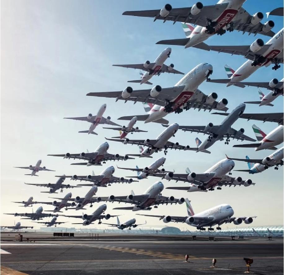 3月4号阿联酋这边靠着安全空廊有限开了领空，现在每小时能飞48个航班，官方还说后