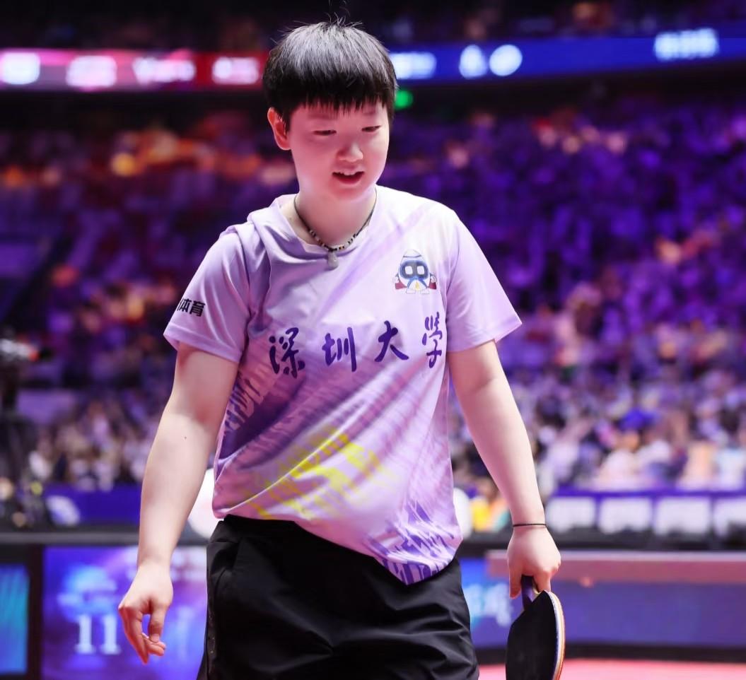 孙颖莎没想到

深圳大学也没想到

就算孙颖莎没去乒超总决赛，现场的观众依旧是座