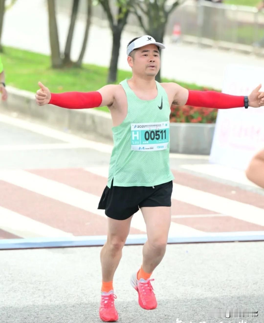 重庆丰都健身跑大赛，9位“赛道天使”集结完毕，看有没有你认识的！
宝子们！重磅消