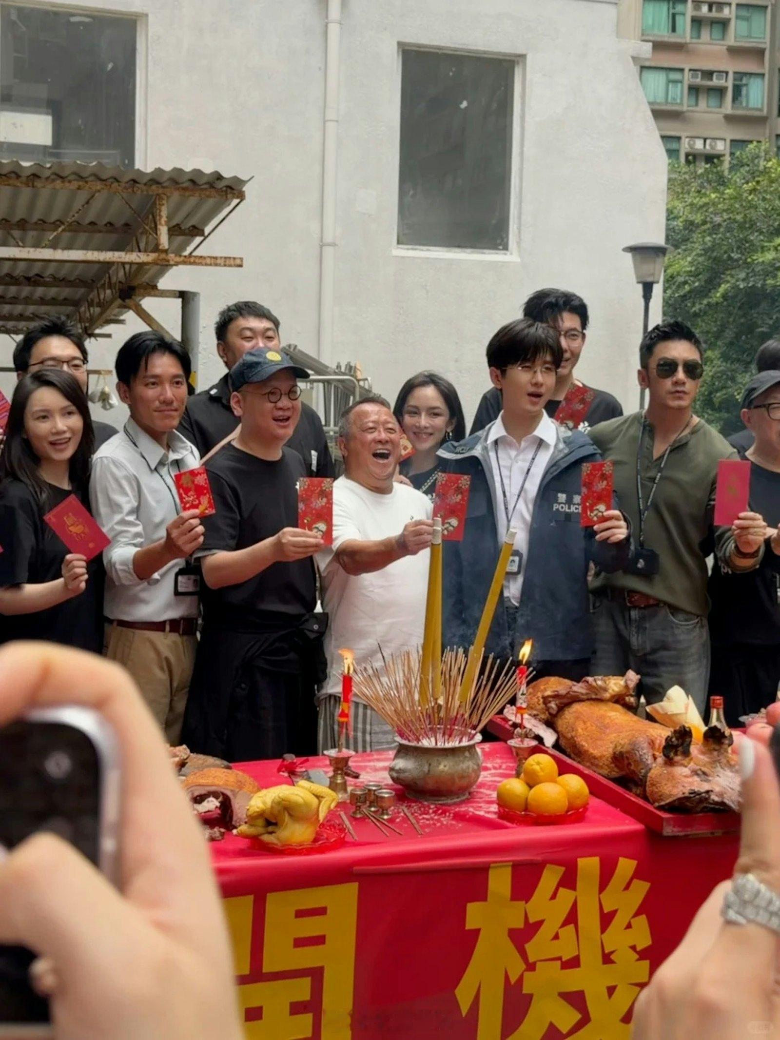 張頴康效力TVB 19年自爆曾恨做男一　離巢翌日即獲曾志偉公司招攬張頴康效力無綫