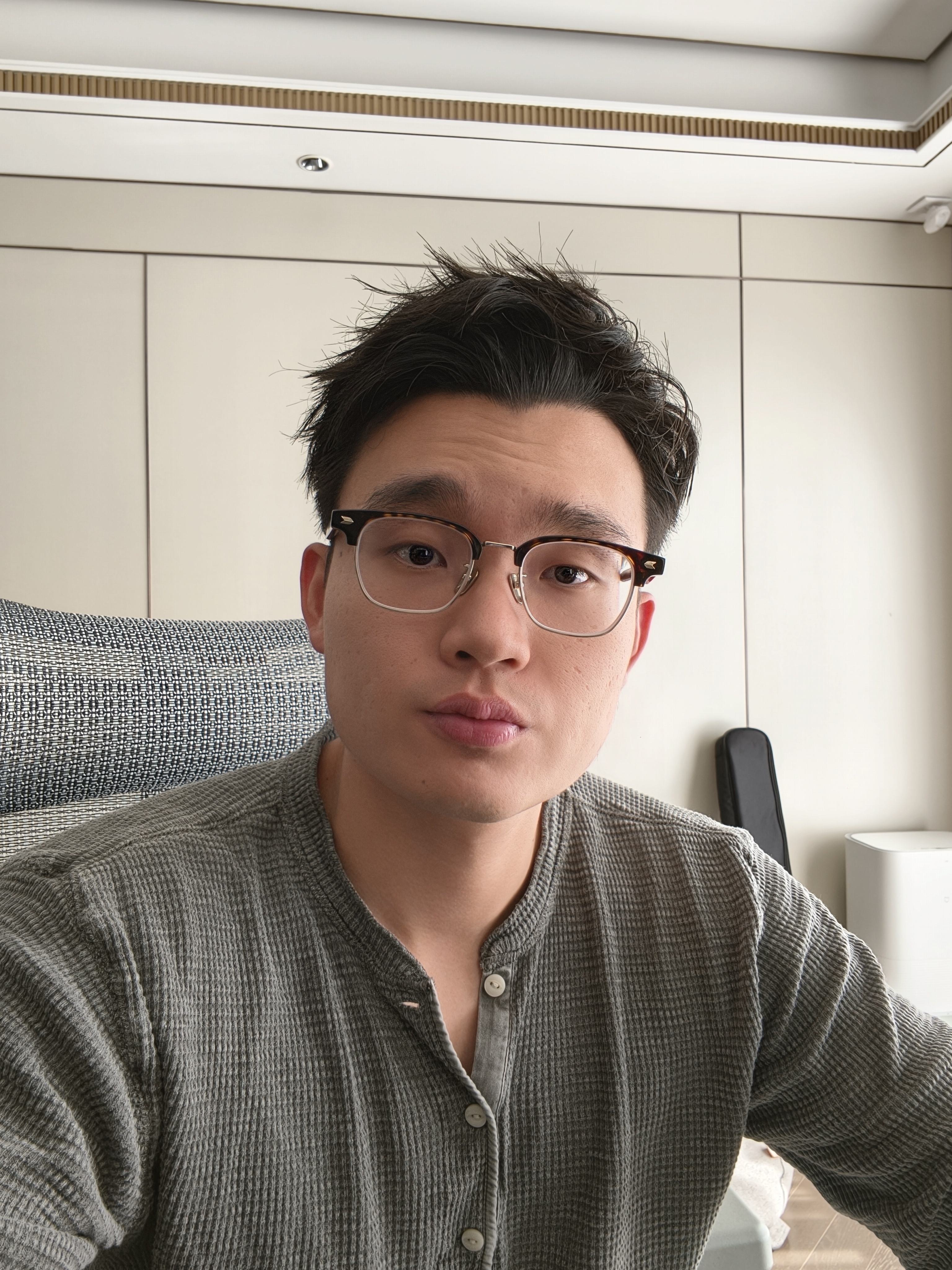 今天上午就说要出去转转，结果拖到下午也没出门