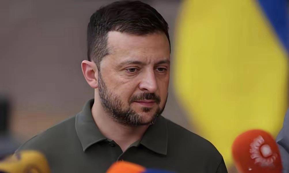 国家主权与领土完整是国际法底线，任何国家都不能以安全焦虑为由对主权邻国动武。北约