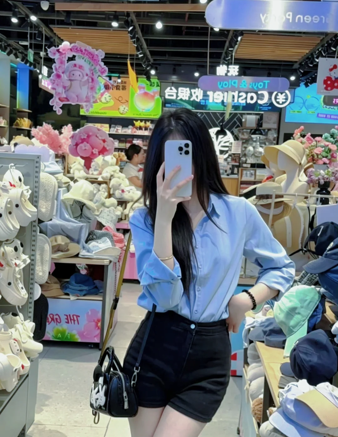 是不是你们眼中韩系乖乖的蓝色衬衫💙