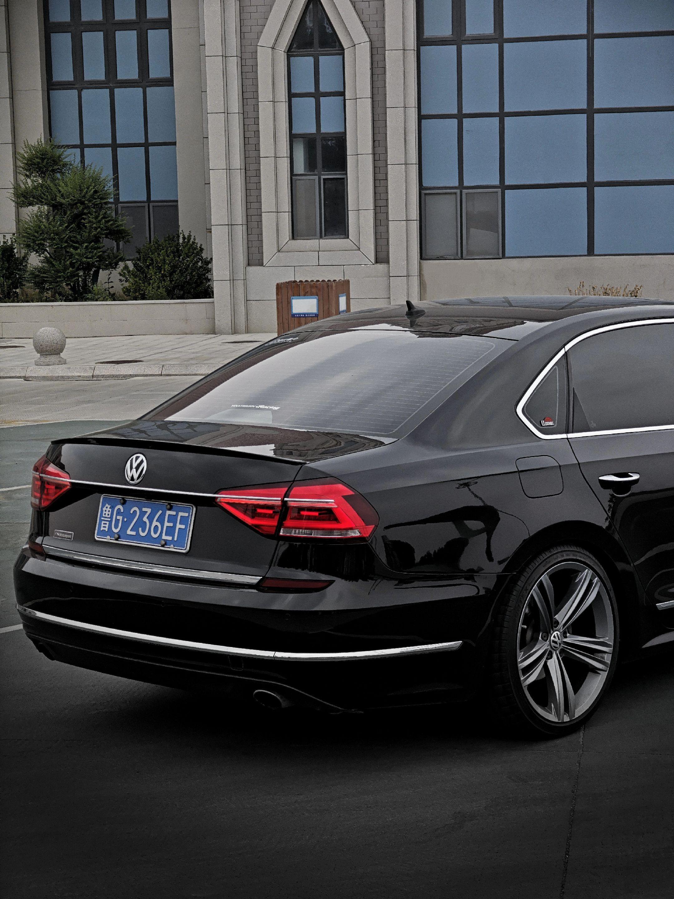 双离合的传动效率和EA888的动力输出 扎实稳重的地盘 以及高速上的燃...