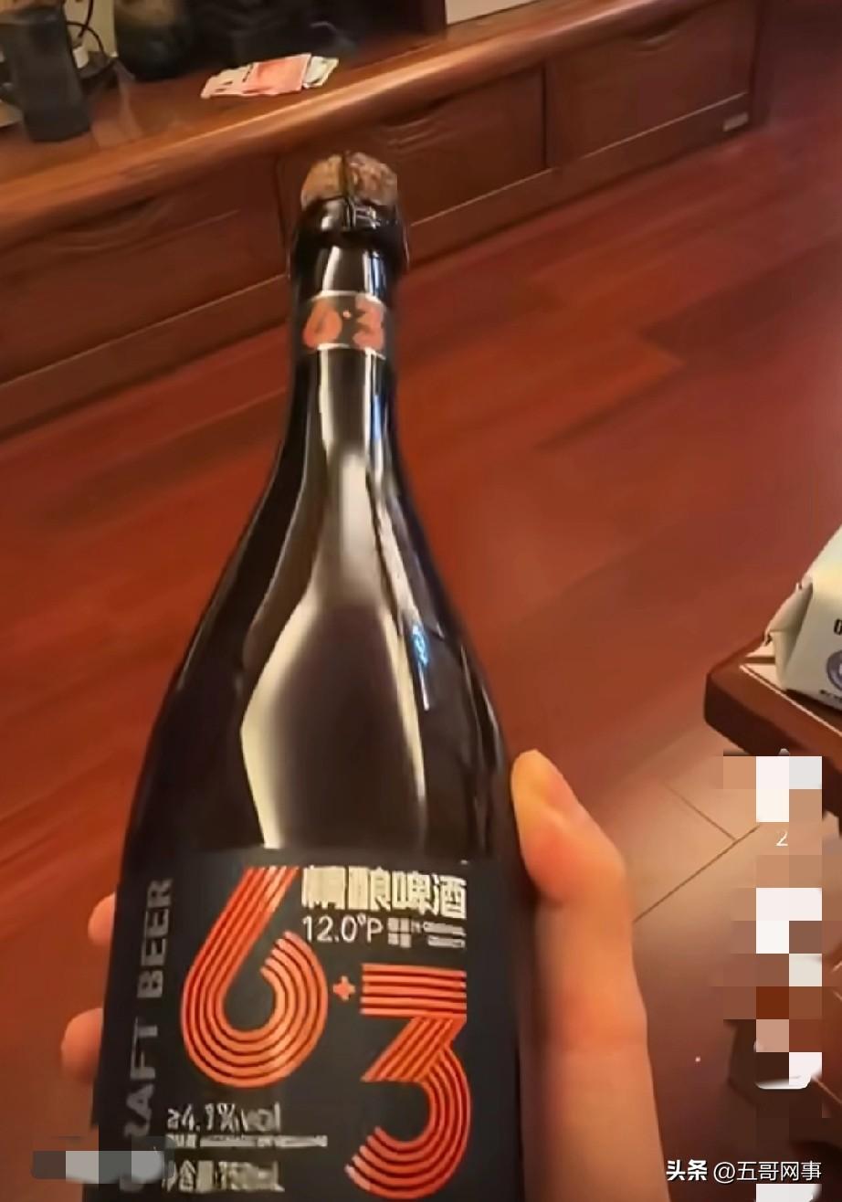 精彩！快手一天天的是真热闹，蓝骡大战刚刚偃旗息鼓，见迪大战又一触即发！
由于吴迪