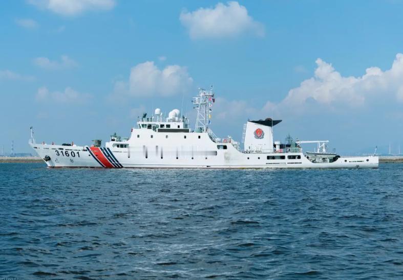干得漂亮！仁爱礁潟湖内，中国海警直接出手，菲律宾海军人员当场吃了苦头。
据菲律宾