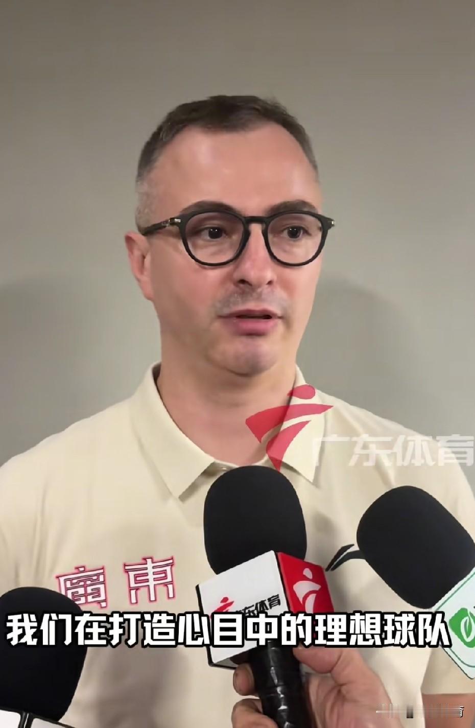 恕我直言，广东男篮这次可能选错了教练！
最近的三场季前赛刚刚结束，广东男篮收获了