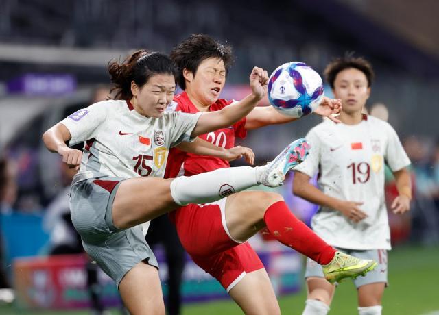 【女足亚洲杯】B组第一出线！王霜破门 中国2比1朝鲜