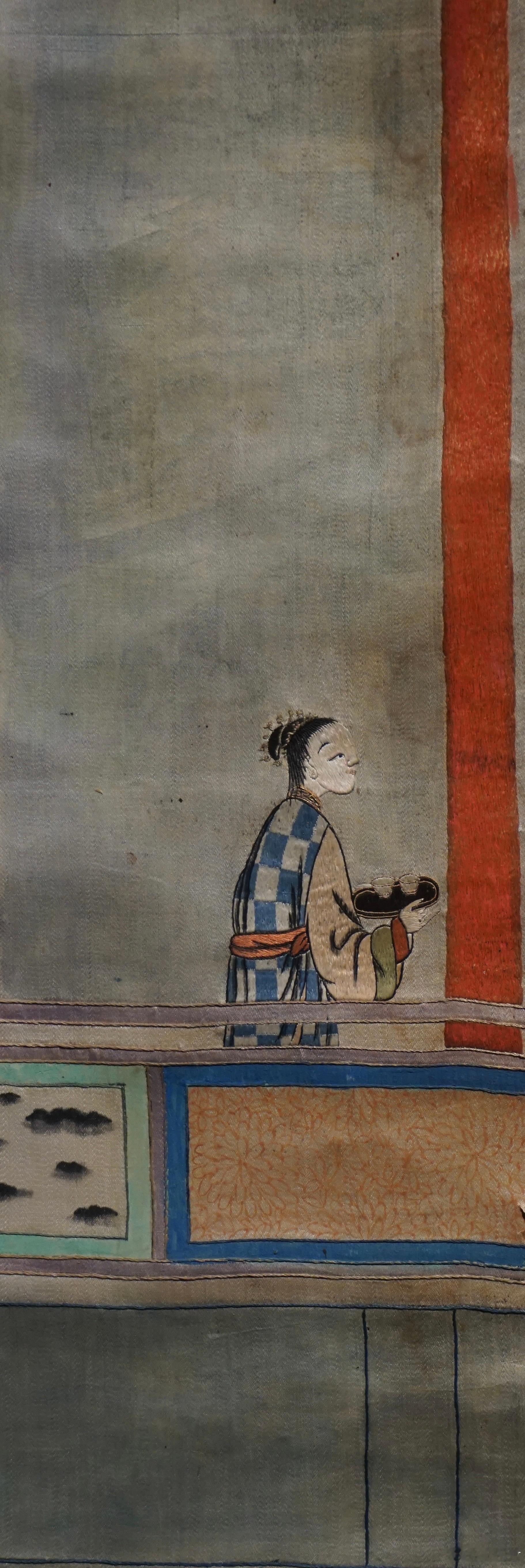 清代顾绣作品中的水田衣侍女 ​​​