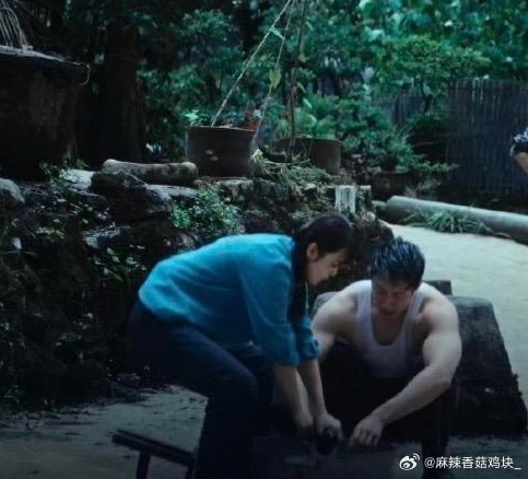 电视剧重器我趣黄景瑜这个肌肉 