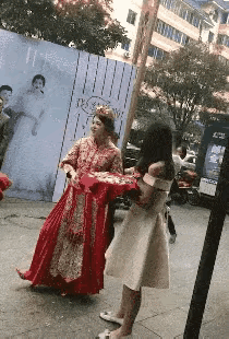 新娘是顾大嫂吗？[微笑]