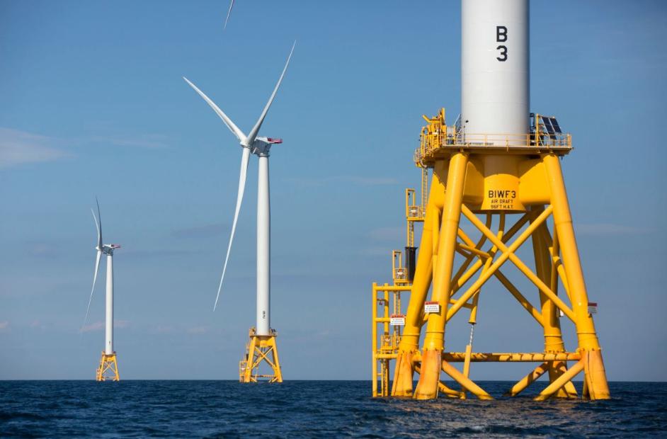 司法硬刚特朗普！美法官驳回风电禁令，35万户家庭用电得救
 
特朗普对风电的个人