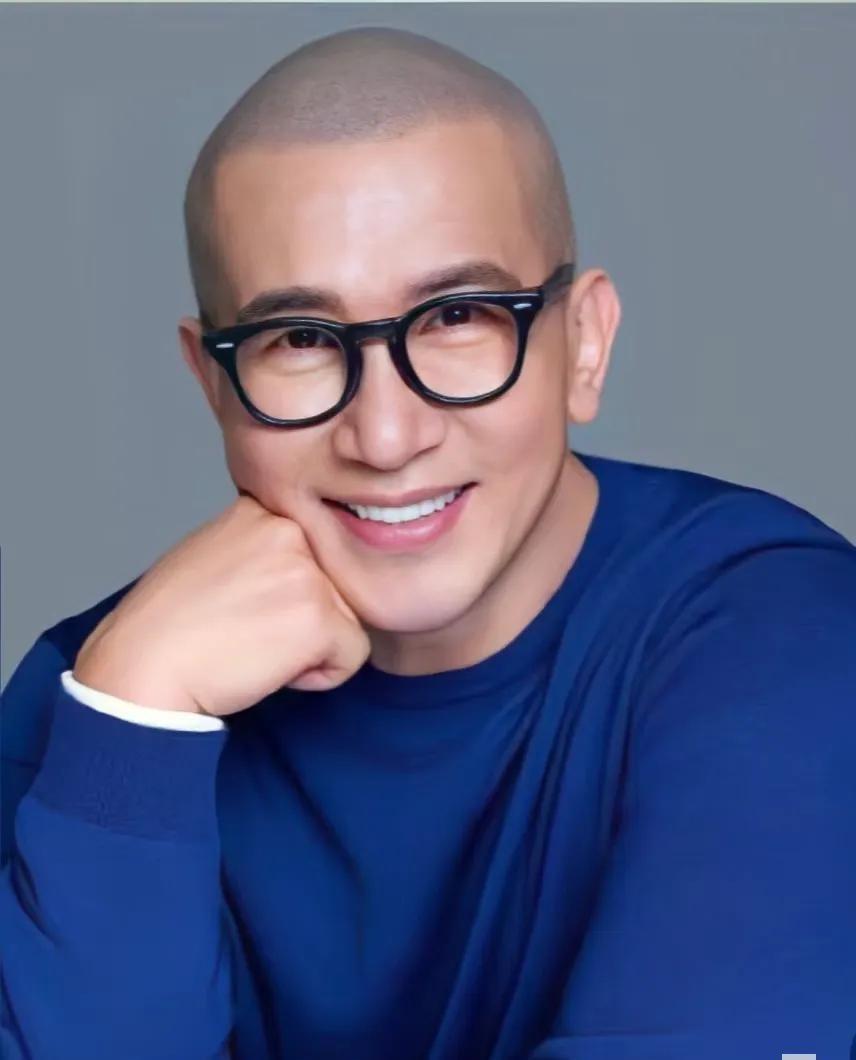 我们差点就被小 s 和具俊晔带偏了，忽略了重点！


大 S 已经嫁了给具俊晔，