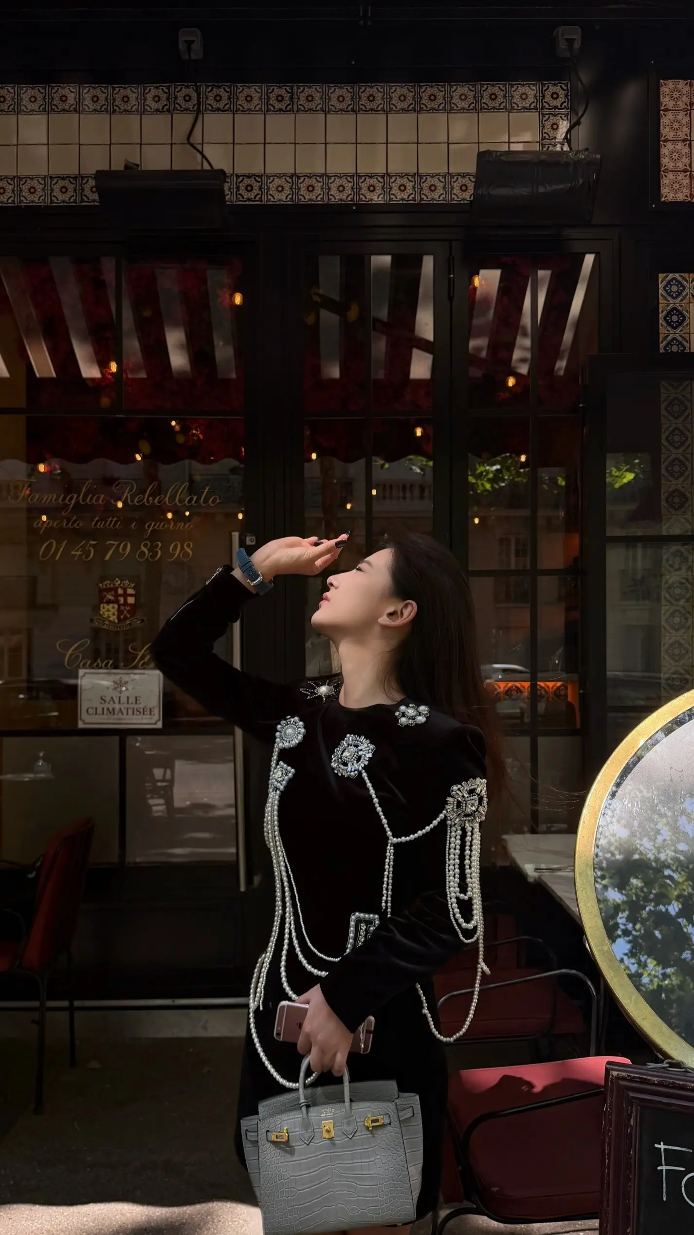 如果诋毁我能让你悲催的人生感到一丝安慰的话，那你开心就好。