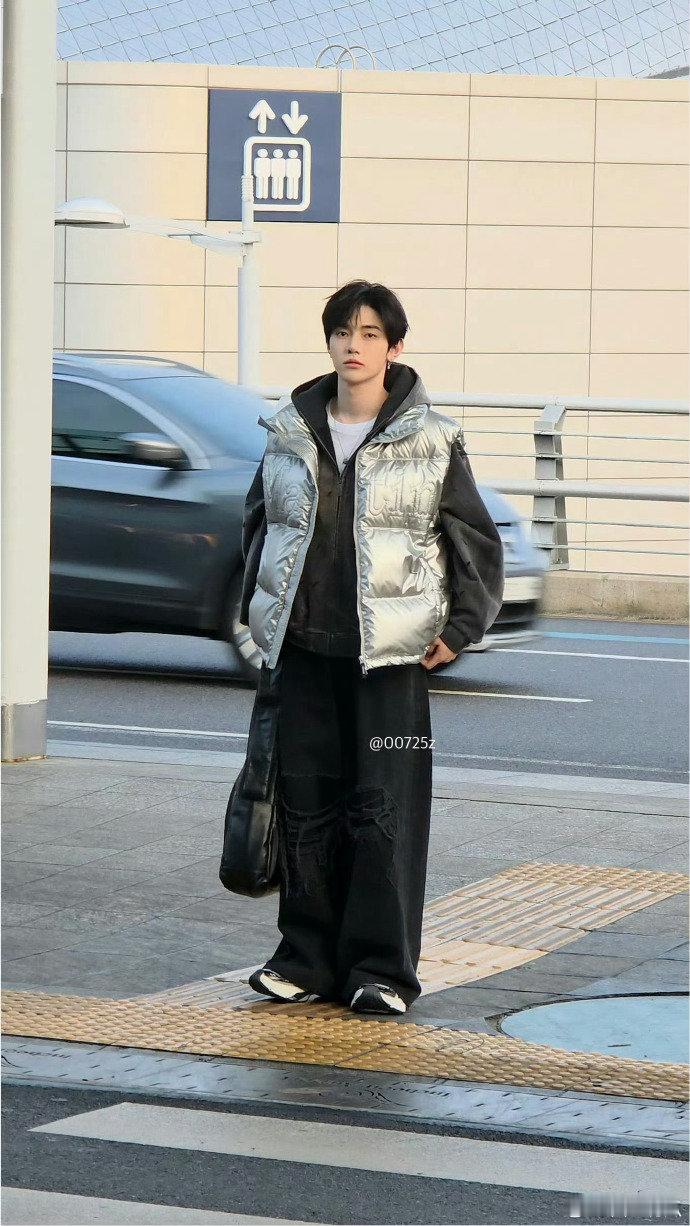 章昊出发微博之夜路透 