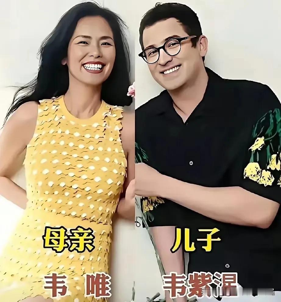 韦唯与小儿子在新疆的旅行中，母子同框宛如姐弟。62岁的韦唯状态极佳，而27岁的儿
