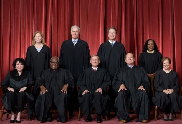 美媒：特朗普胜诉之路戛然而止，这是最高法院的独立宣言
美国最高法院2月20日以6