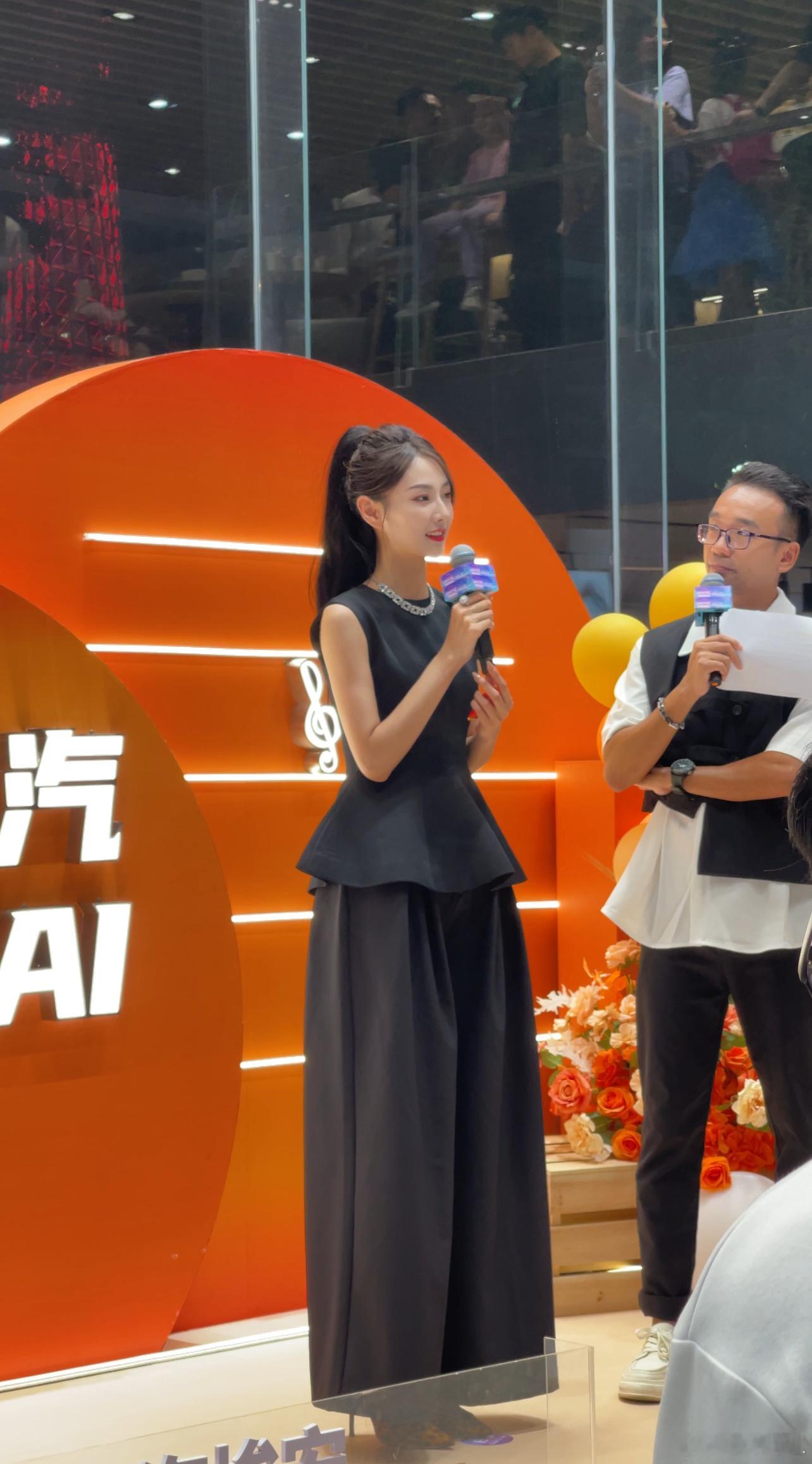 嗯嗯嗯  ​​​