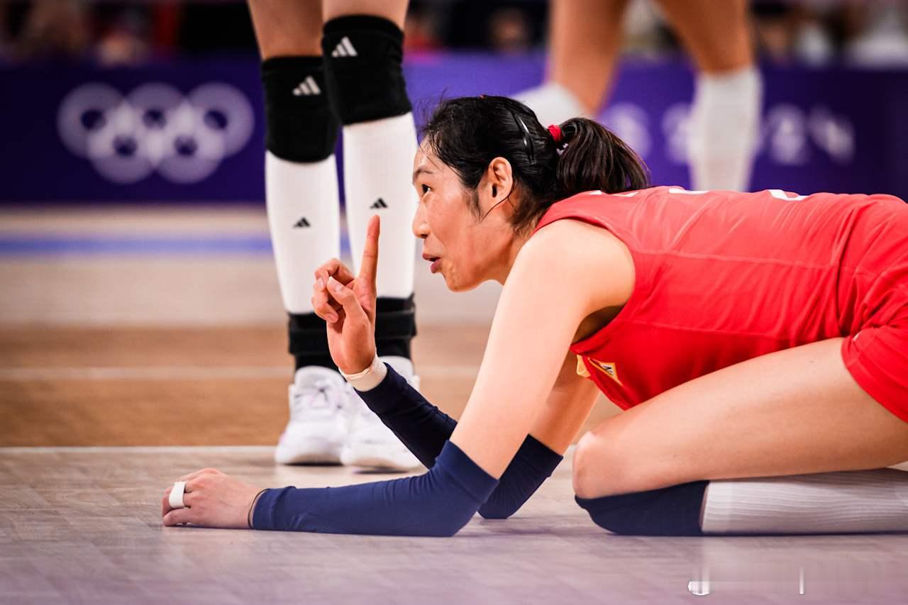 📊🇨🇳朱婷  2024年巴黎奥运会技术全统计：【小组赛】🆚美国女排:（4