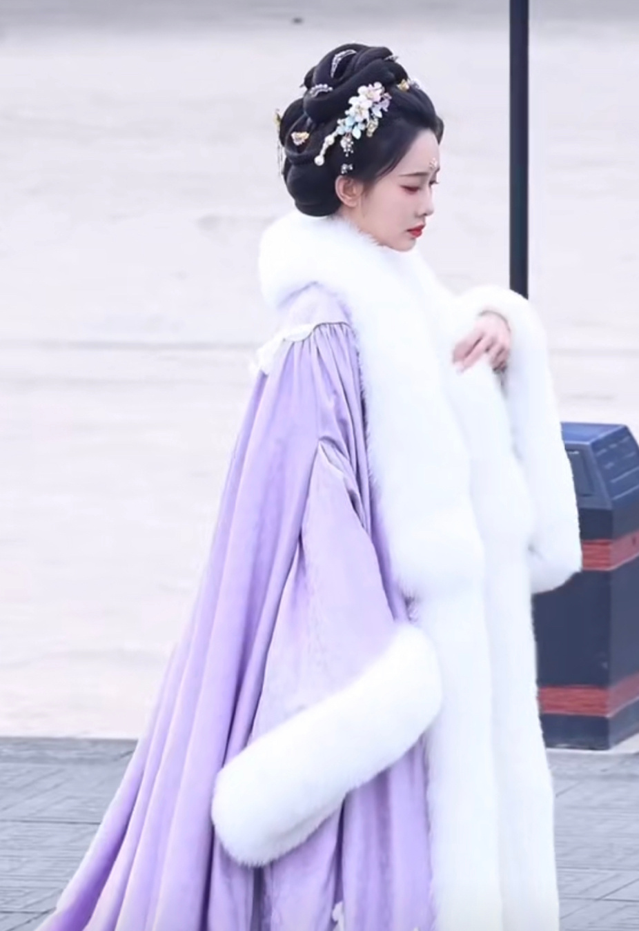 孟子义《尚公主》暮晚摇紫色大氅路透，好大的胆子居然敢拦本公主！ 