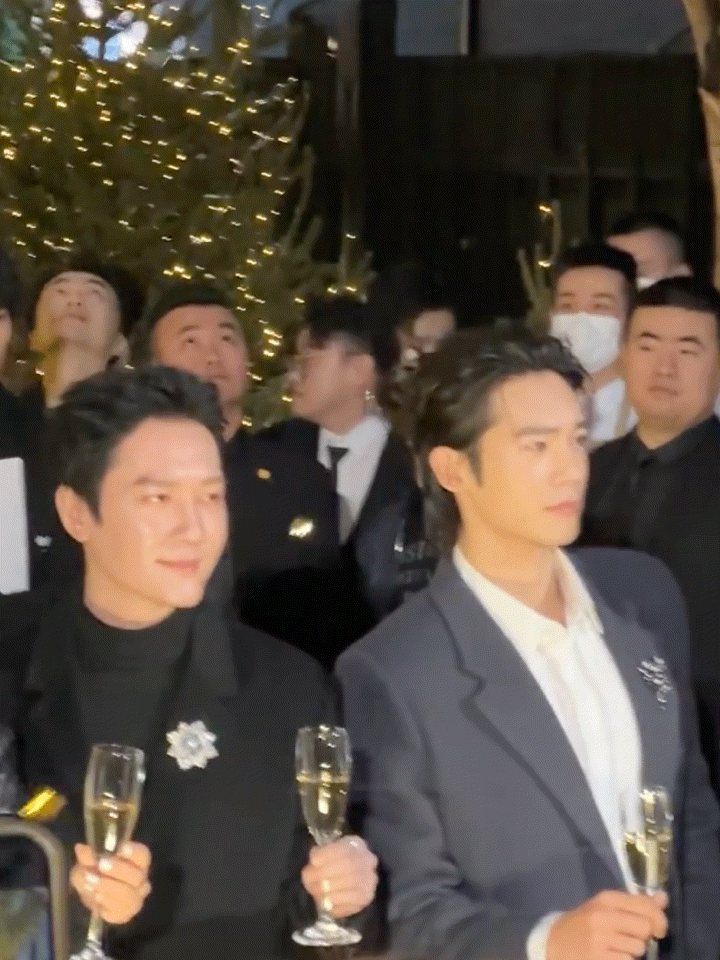🤲🏻🤲🏻🤲🏻#于适半扎丸子头# ​​​