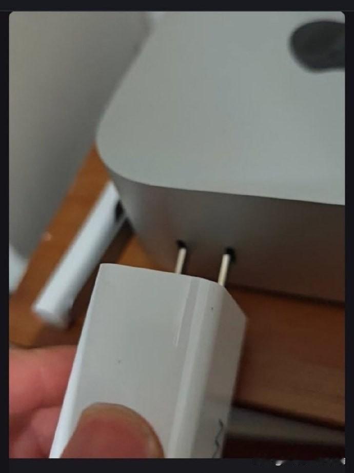 Mac这个地方插不了充电器