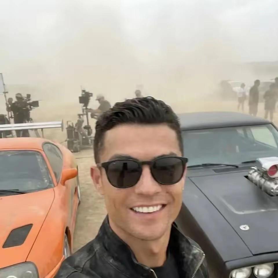 C罗的3分钟，换走500万欧元。
你以为这是电影？
不，这是印钞机。
沙特主权基