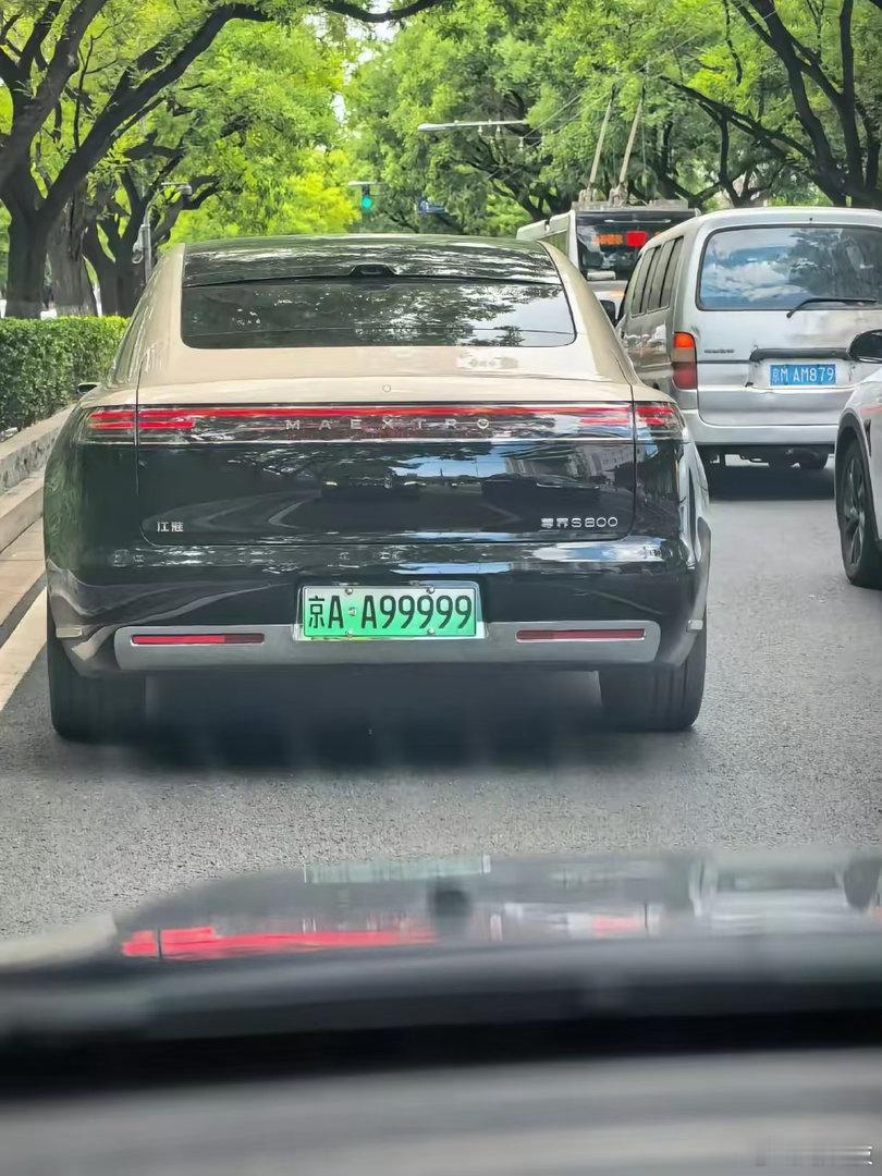 京A豹子号配尊界是不是赢麻了