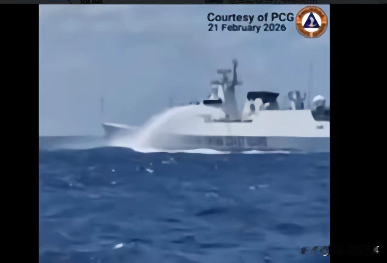 开炮才是硬道理，菲律宾吓傻了！

你没看错，在我们周边，只有菲律宾这个愣头青在挑