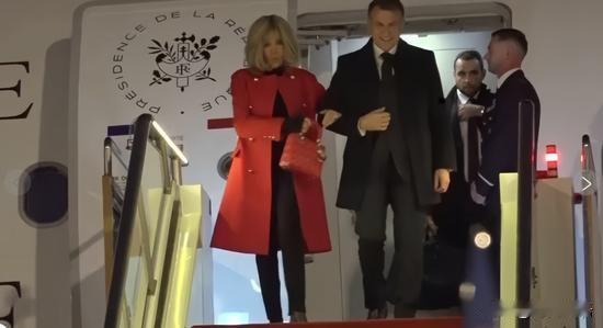 谈经贸、谈电池、谈电动车、谈文化、谈熊猫，谈合作、甚至谈稀土都可以，别谈什么欧洲