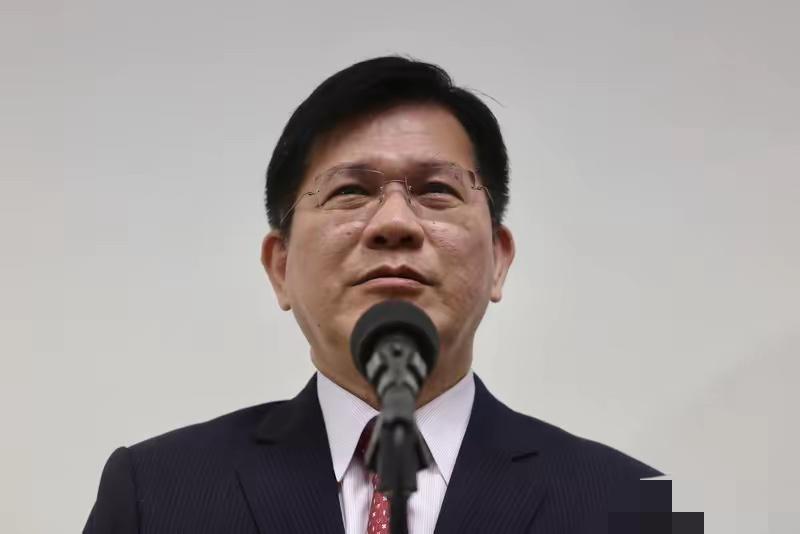 台当局宣布取消柬埔寨入境便利 林佳龙叫嚣：“柬挺武统伤害台湾”

正常给免签是递