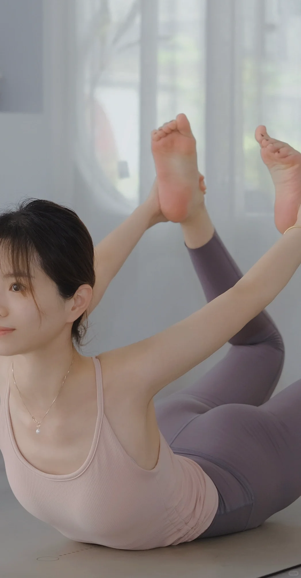 瑜伽女孩 内调后有了一张清纯漂亮的脸~