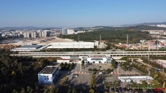 昆明铁路事故11死2伤，25岁伤者的手术台，才是最该被重视的“安全警示”！
 