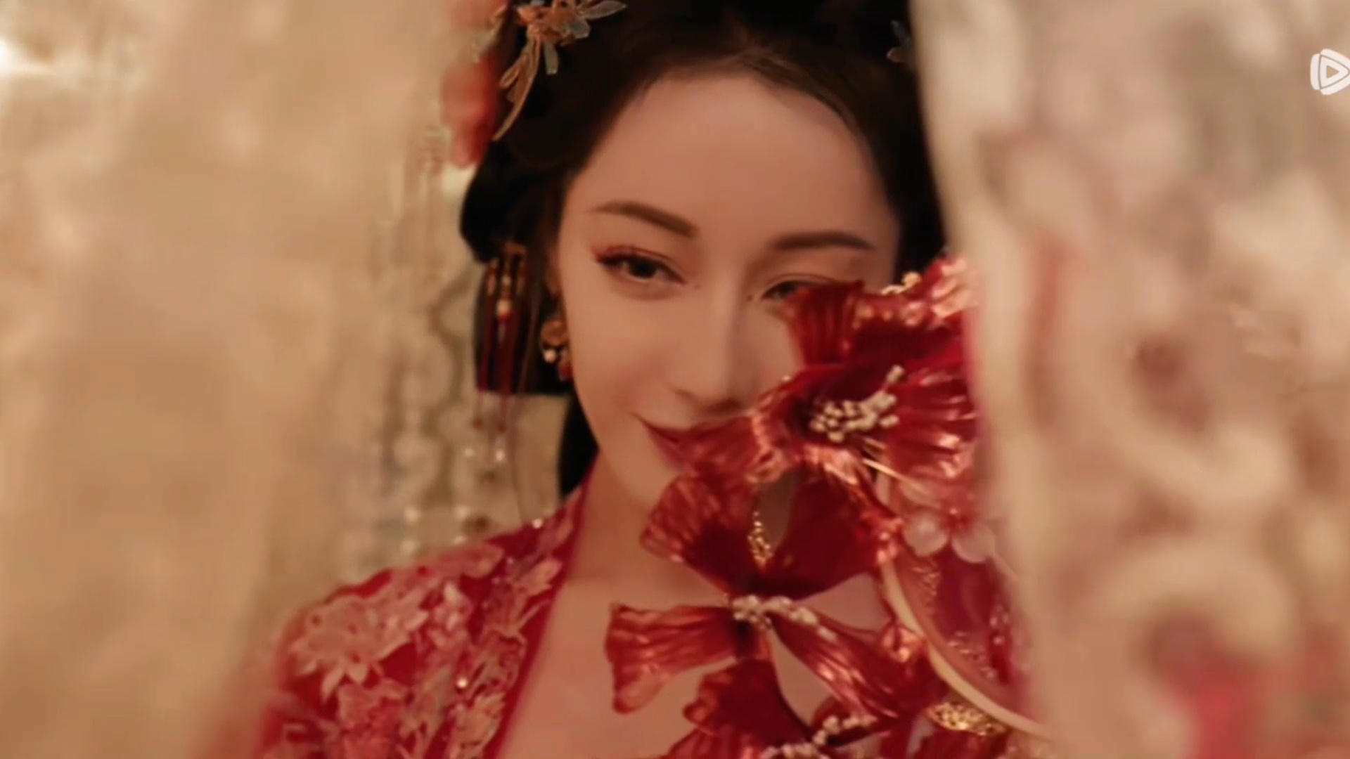 极致的浓颜就是这样完美适配明艳大气的花魁扮相迪丽热巴花魁造型迪丽热巴花魁造型如此