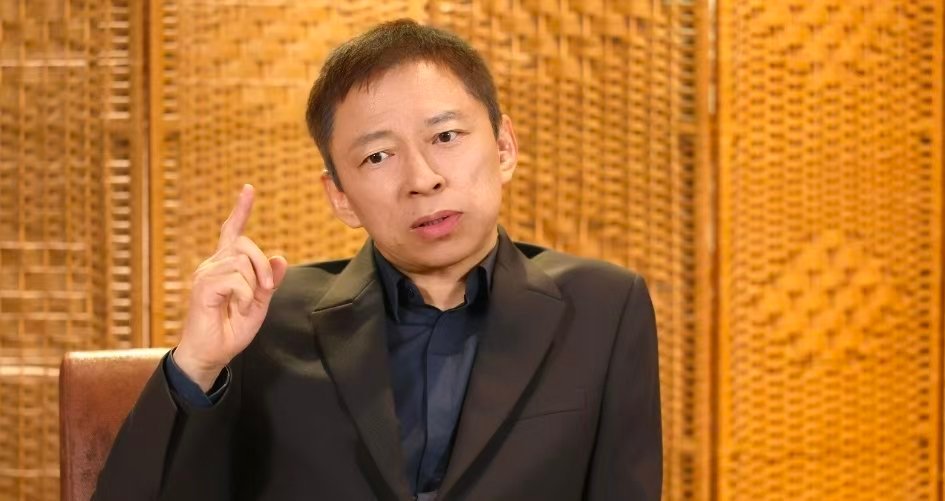 张朝阳从追求寿命长度转向生命质量，也标志着他的人生观念发生明显转变。与此同时，过