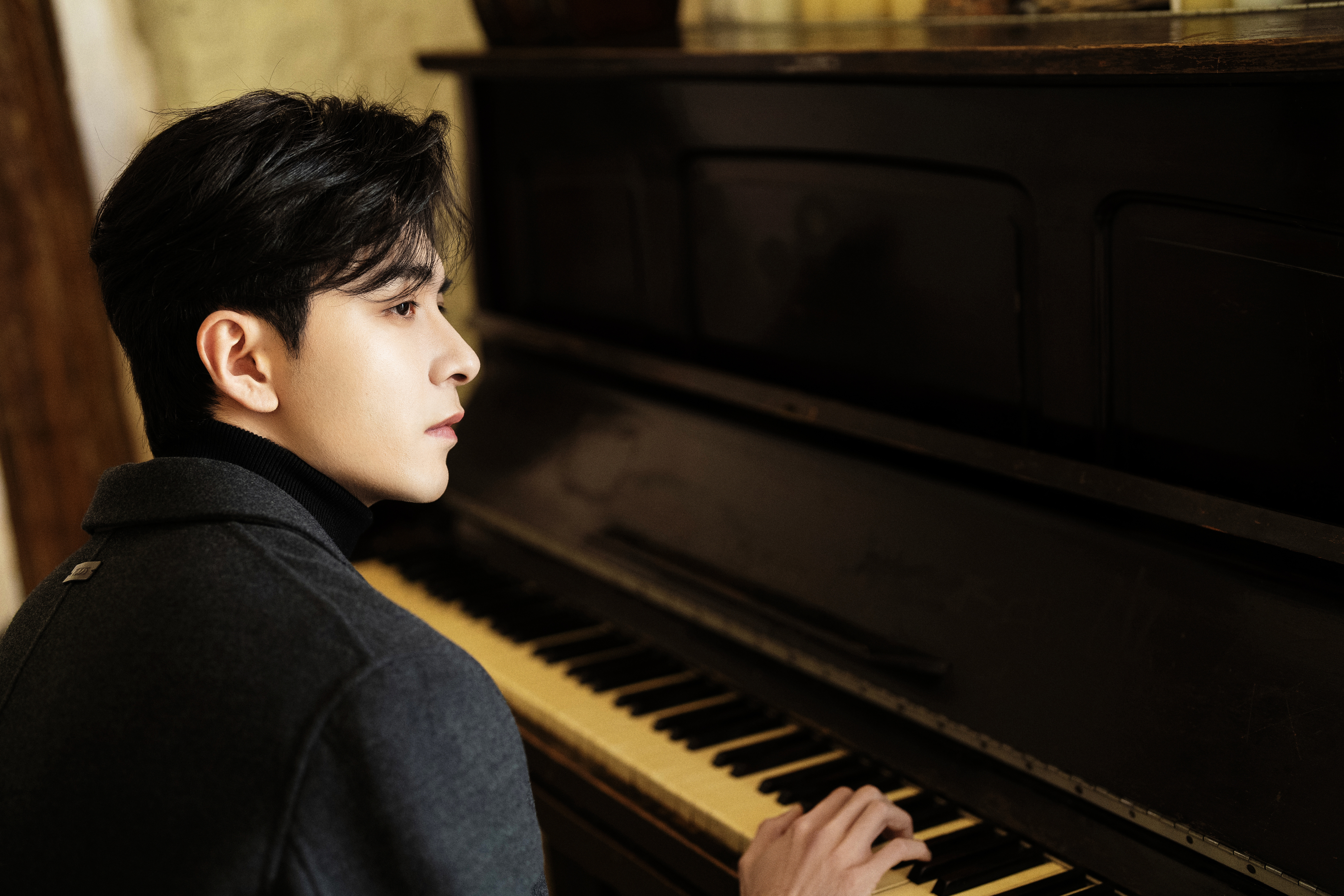 钢琴🎹与我儿的这张脸和这双手，完美适配~    陈星旭炎拓📚陈星旭枭起青壤