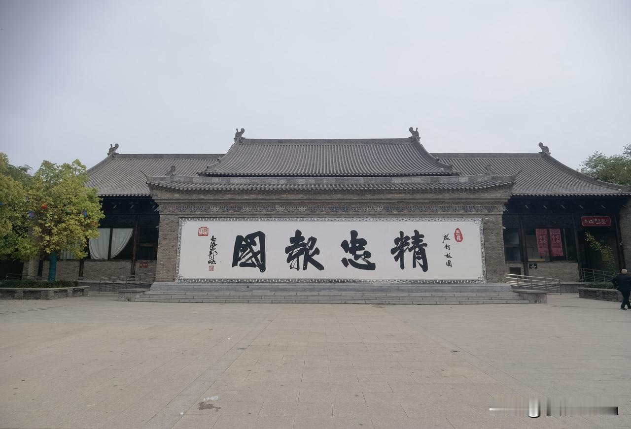 旧事重提，不是沉溺，是清点行囊。