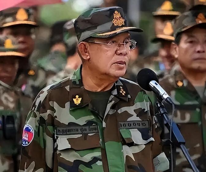 洪森家族向中国求救，希望中国出手调停？据报道，柬埔寨副首相兼公共事务部长洪玛尼强