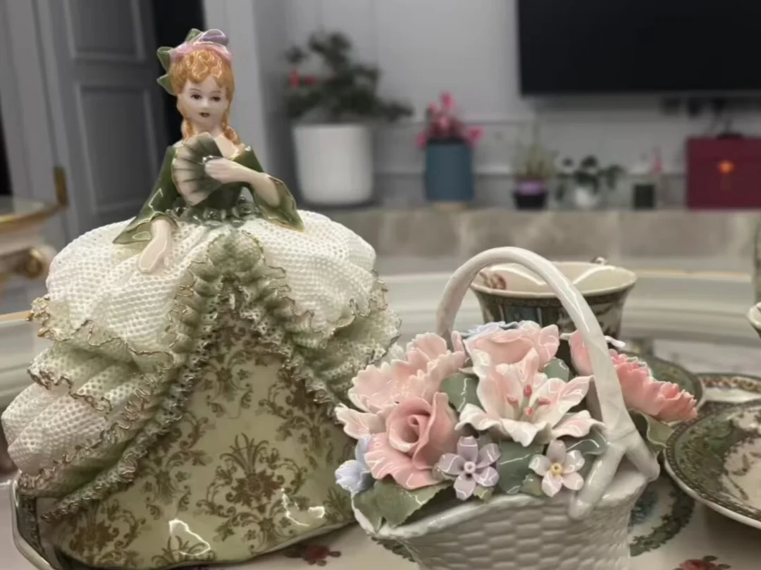 欣赏｜那些精致的瓷娃娃们🎀